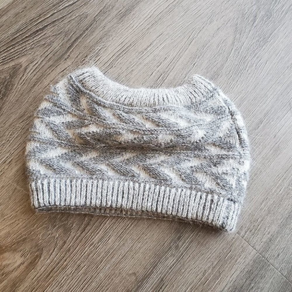 Winter Headband - Picture 2 of 3